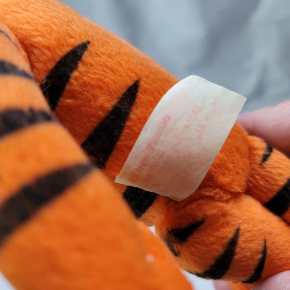 Vintage Kellogg’s Frosted Flakes Cereal Give Away Tony The Tiger Plush Toy 10 in - Picture 3 of 4